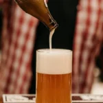 Schenken, Spelen, Winnen: Een Gids voor de Beste Bier- en Casino-Combinaties